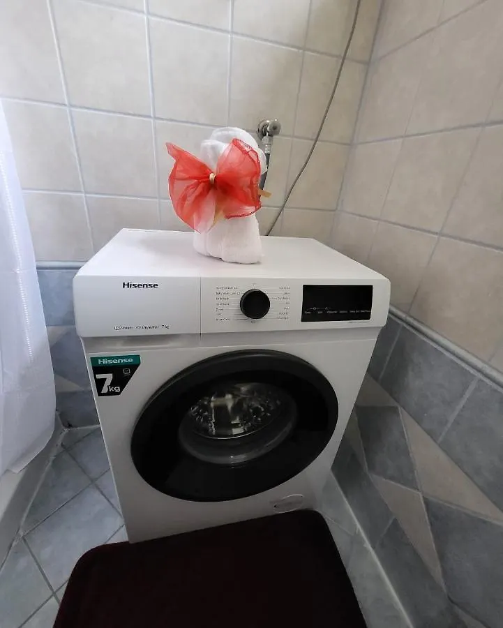 Tulip Apartment Liznjan 0*,  Croatia
