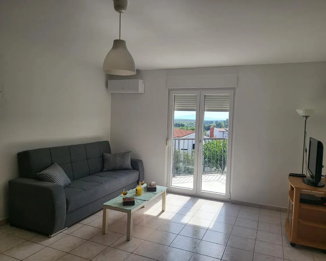 Tulip Apartment Liznjan Croatia